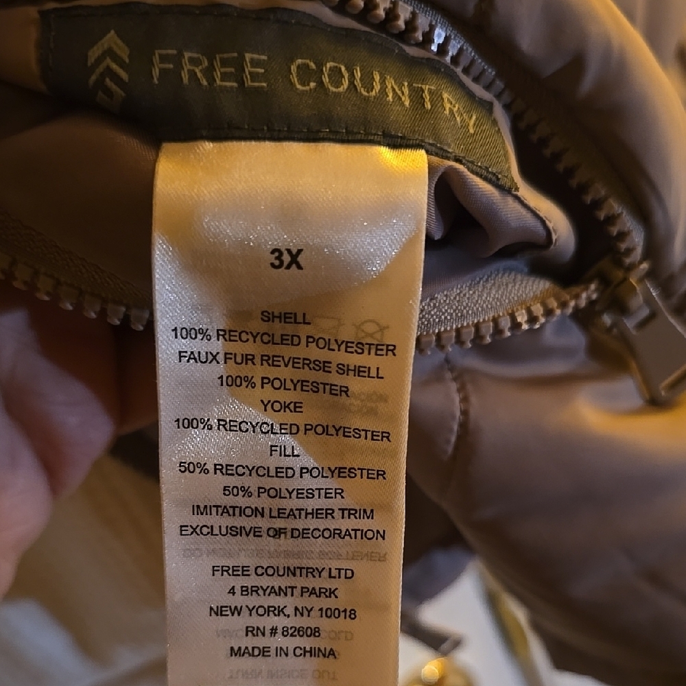 Free Country Tan Quilted Jacket - Picture 3 of 8